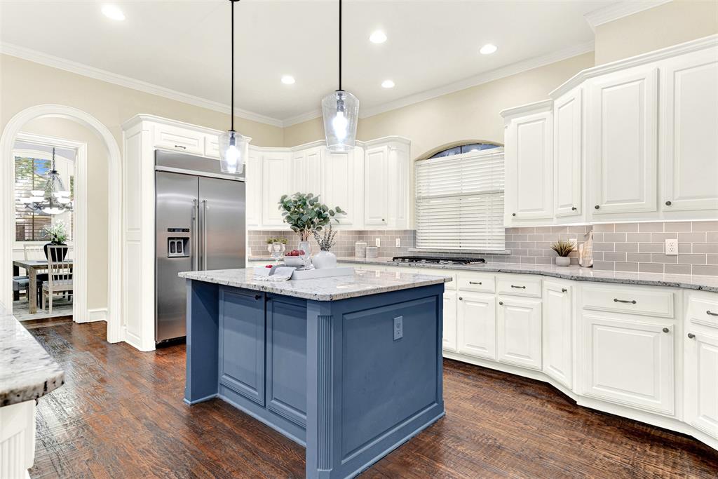 5045 SILVER LAKE Drive