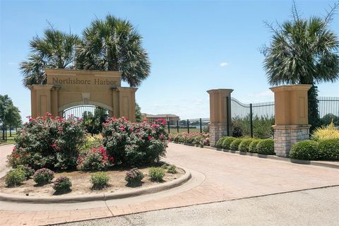 A home in Corsicana