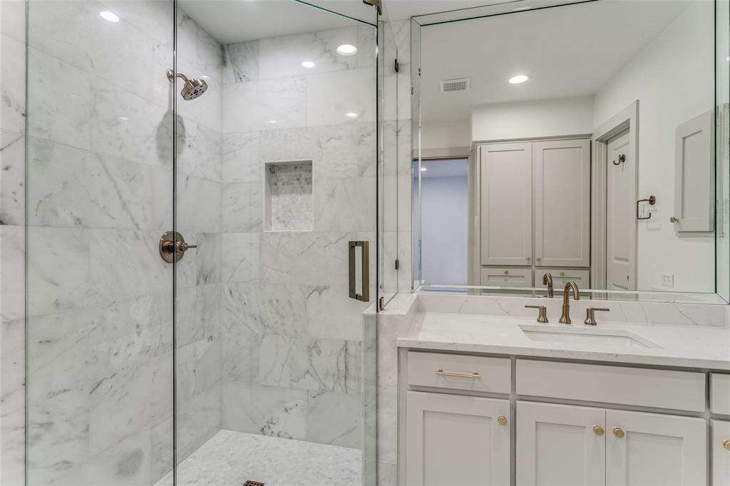 Meadows 03 - Residential Lease