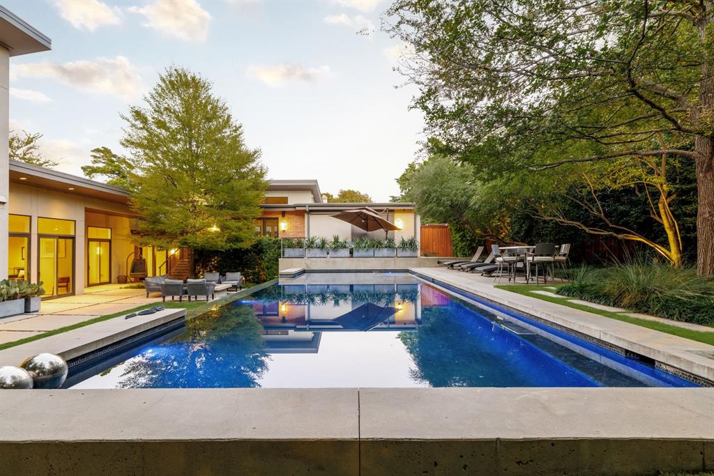 Janmar Circle - Residential