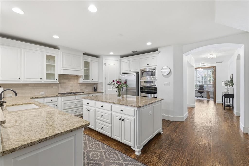 3047 Mitchell Way