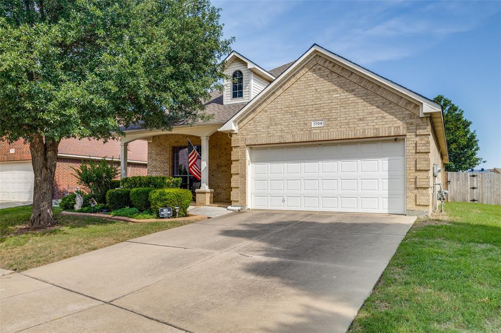 1706 Deer Crossing Drive