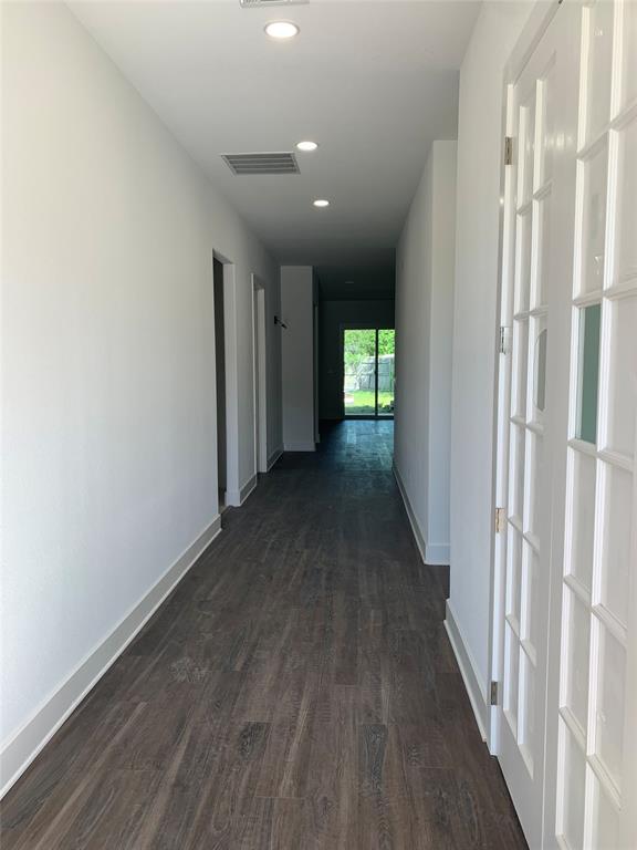 Runaway Bay Unit 1 - Residential