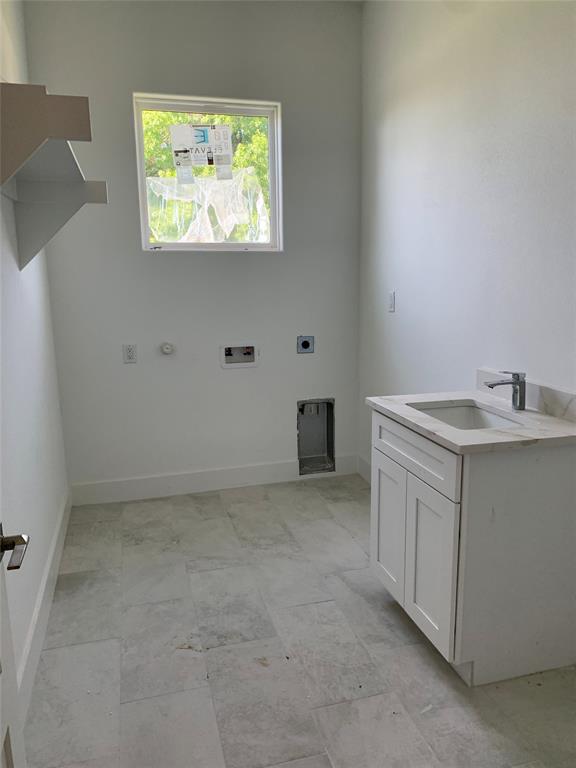 Runaway Bay Unit 1 - Residential
