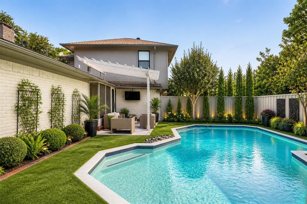 Prestonwood - Residential