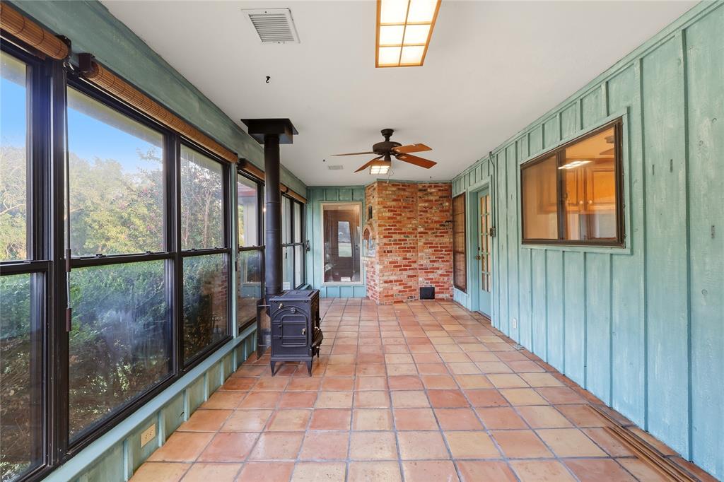 840 Meadowview Lane