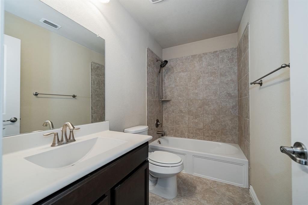 Chamberlain Crossing Ph 1 - Residential Lease