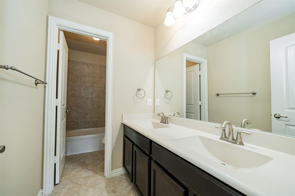 Chamberlain Crossing Ph 1 - Residential Lease