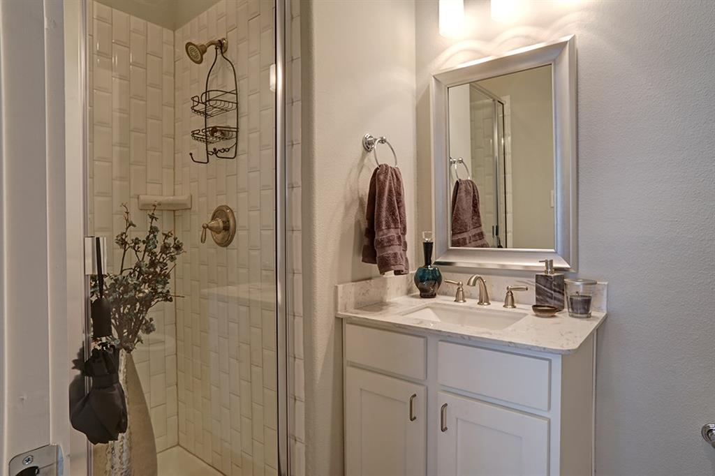 Exall Twnhms - Residential Lease