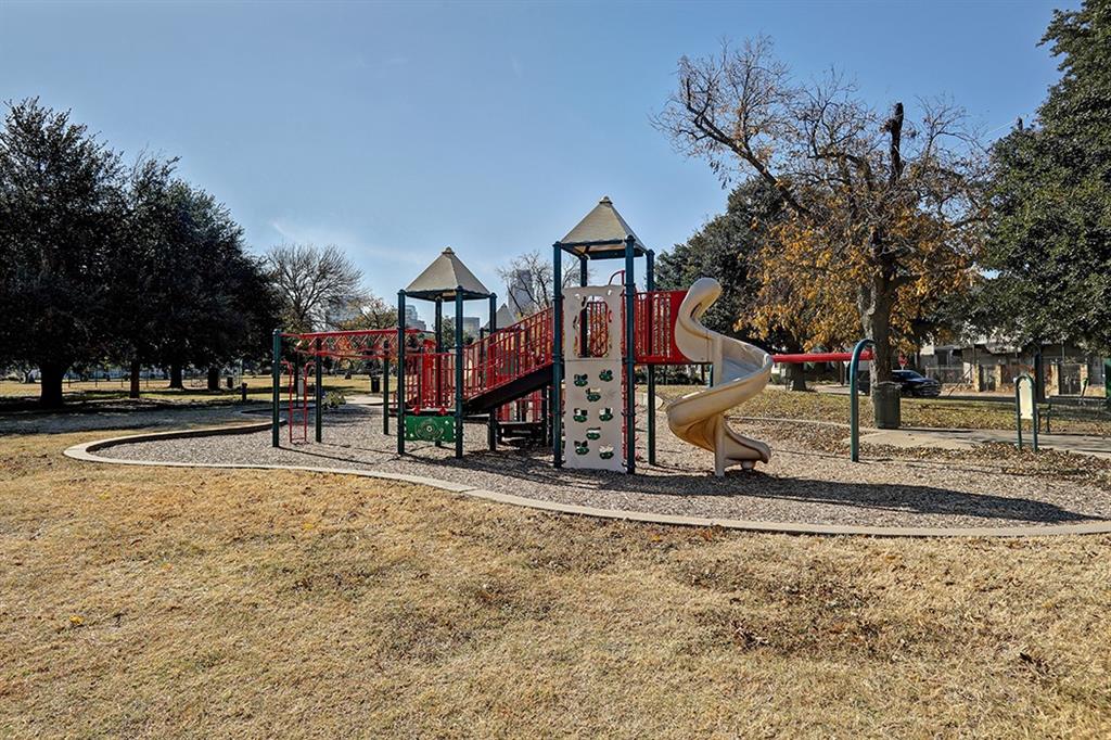 Exall Twnhms - Residential Lease