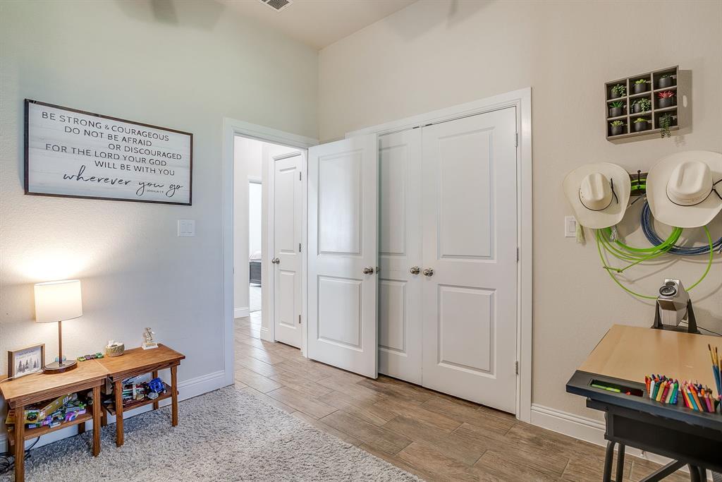 Twin Oaks Estates - Residential