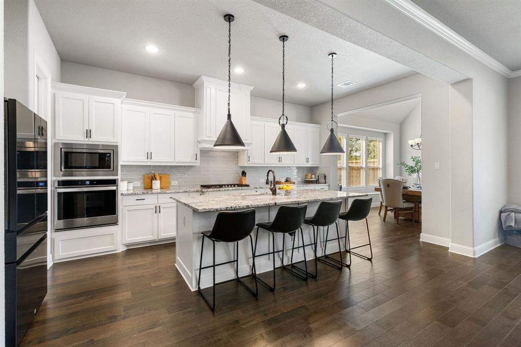 1218 Woodside Drive