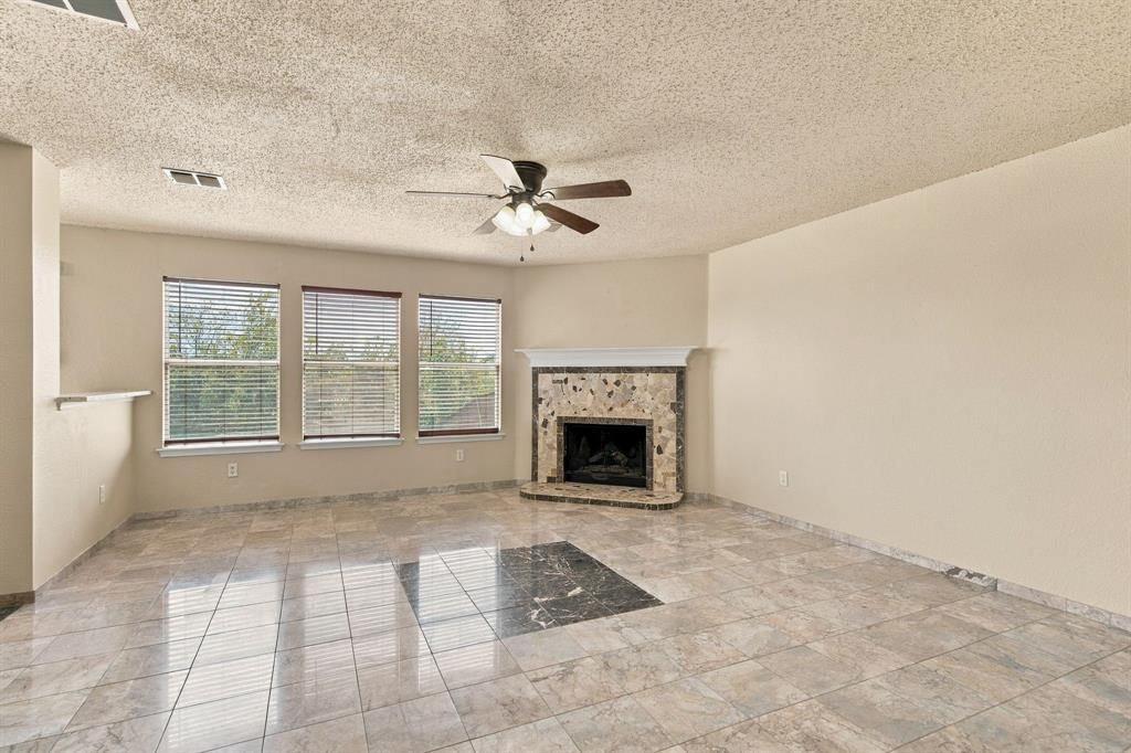 1409 Ridgecrest Drive