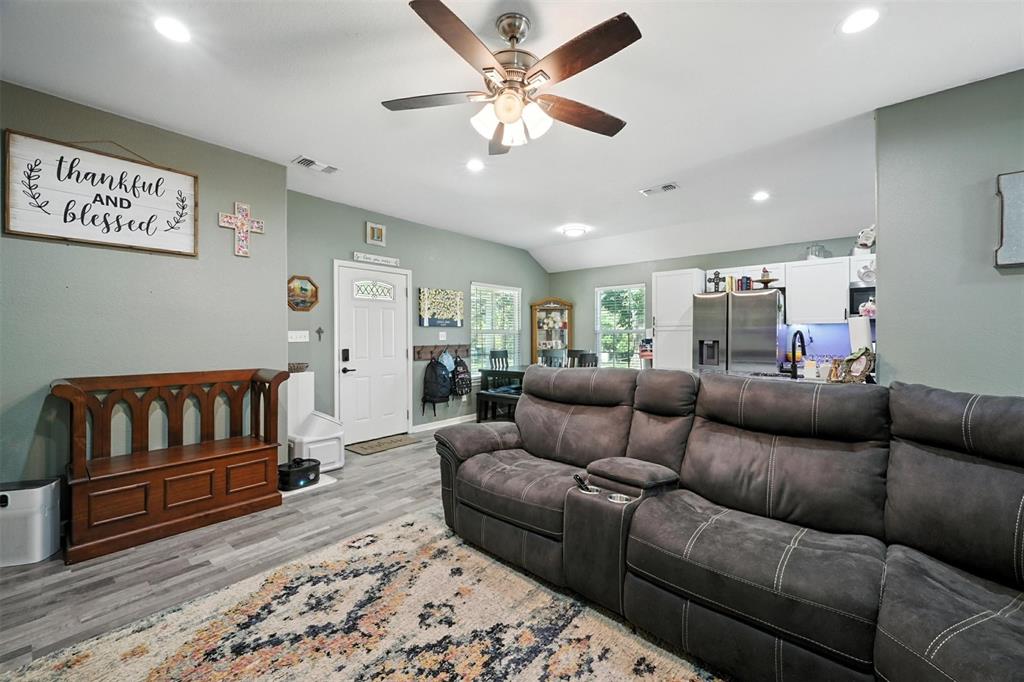 Stewarts 1st Add - Residential