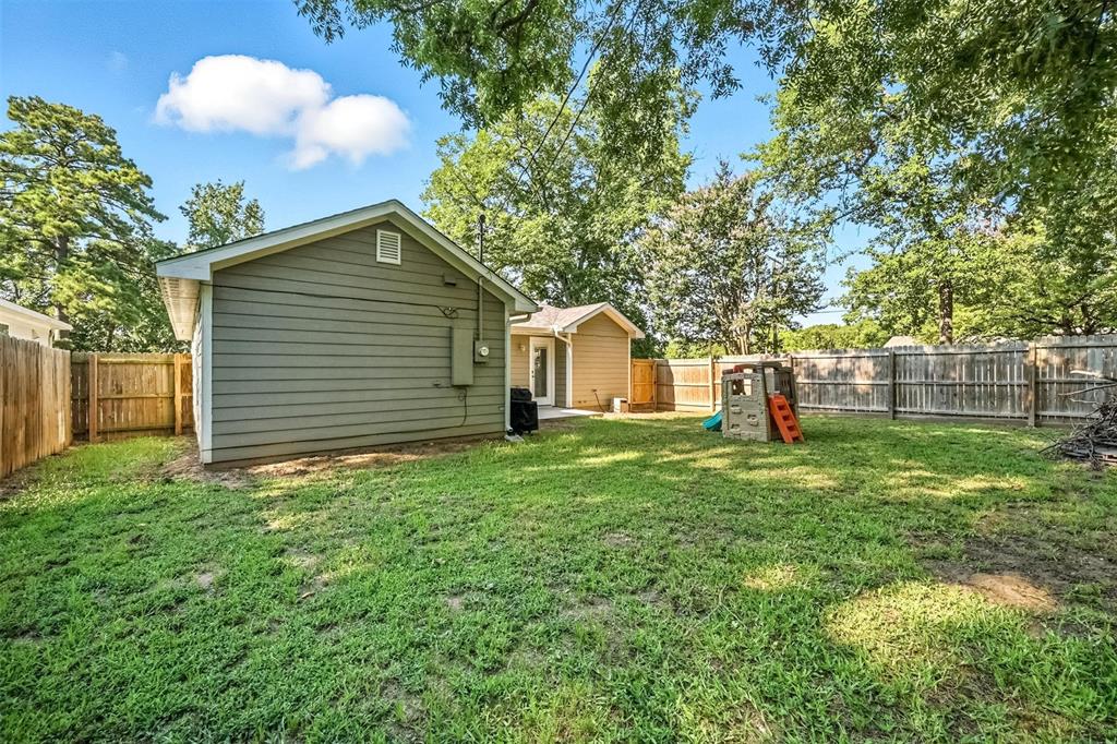 Stewarts 1st Add - Residential