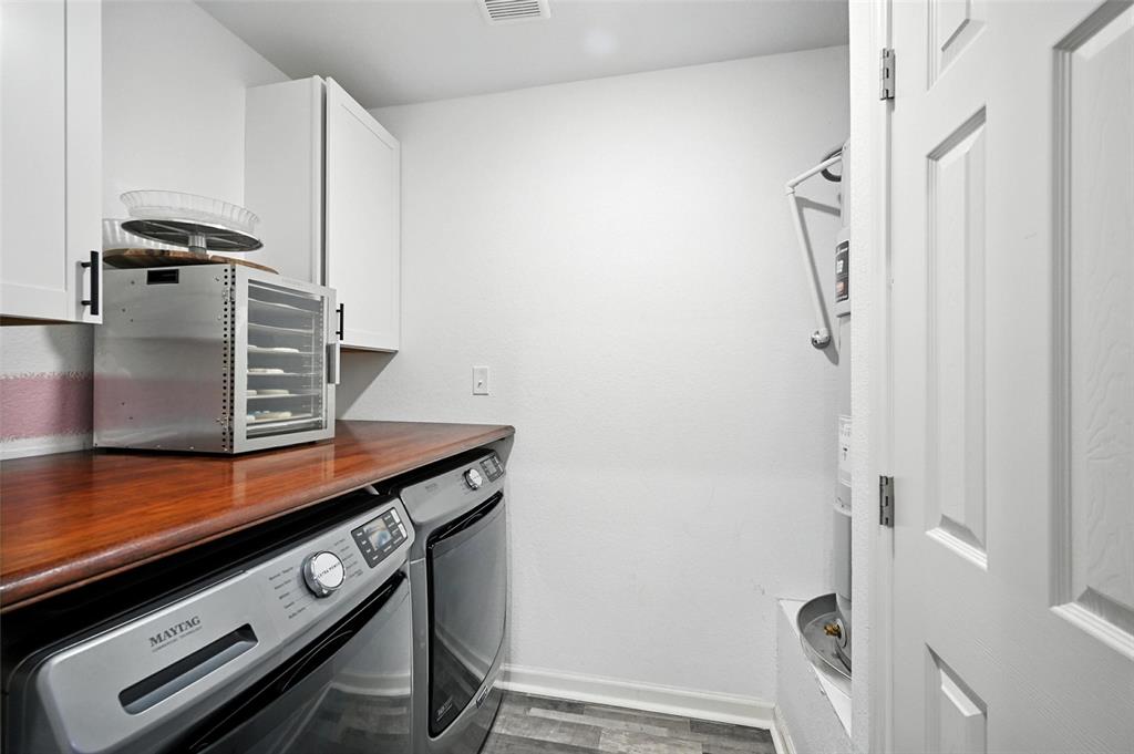 Stewarts 1st Add - Residential