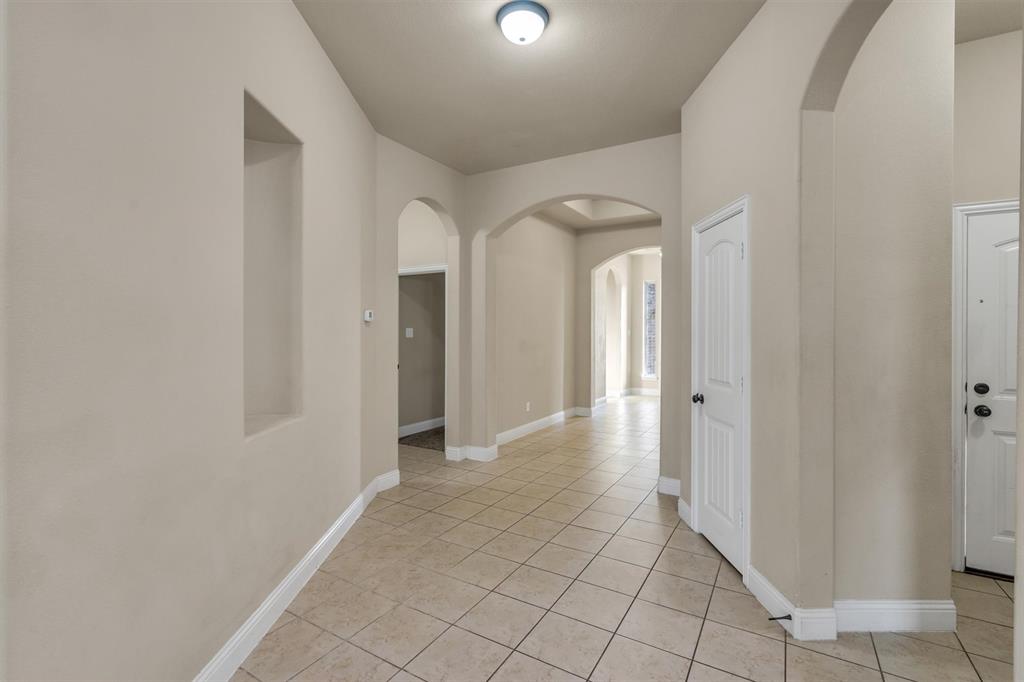 901 Abbey Lane