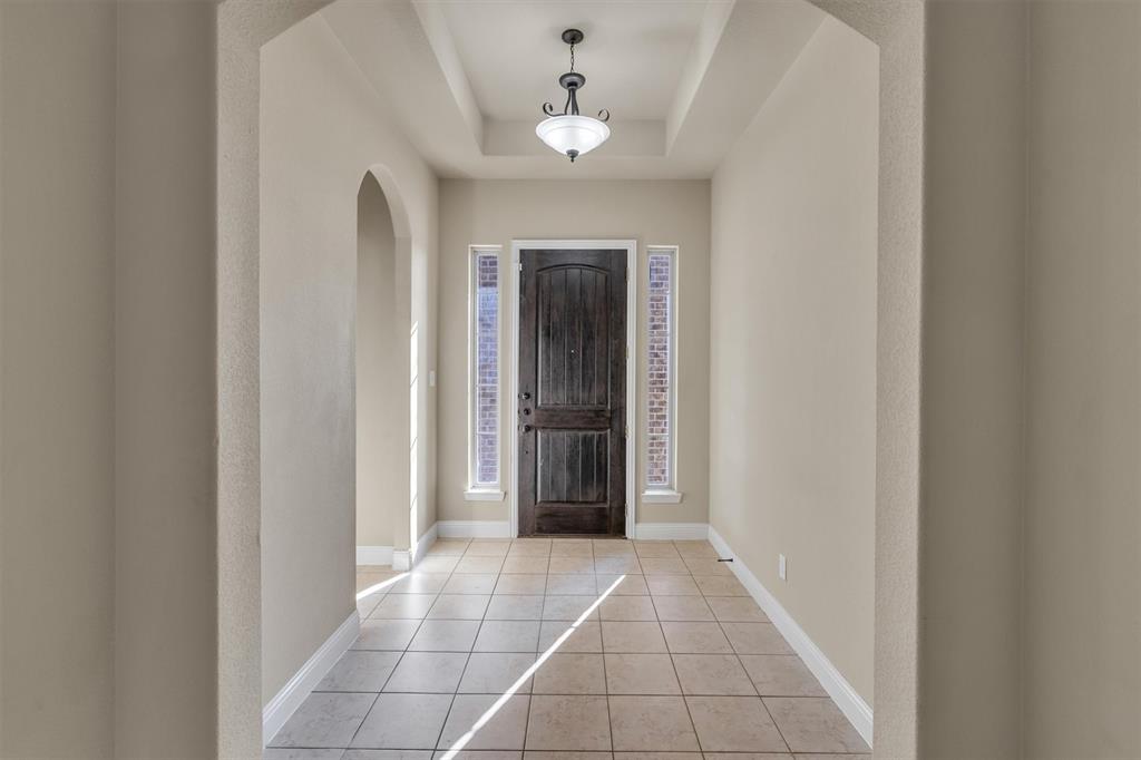 901 Abbey Lane