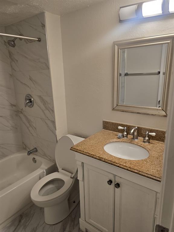 Las Colonitas Condo - Residential