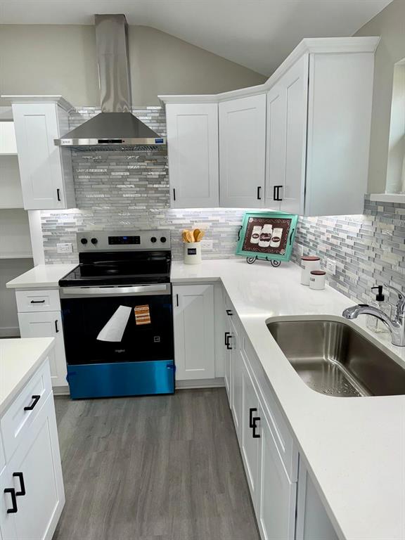 1844 W Houston Street