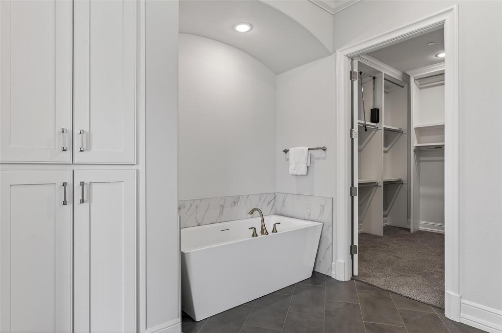 Chamberlain Place Ph 1 - Residential