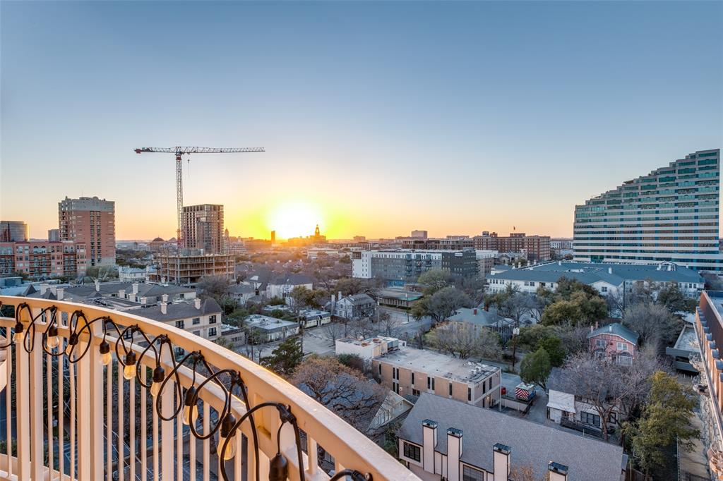 3225 Turtle Creek Boulevard 1136