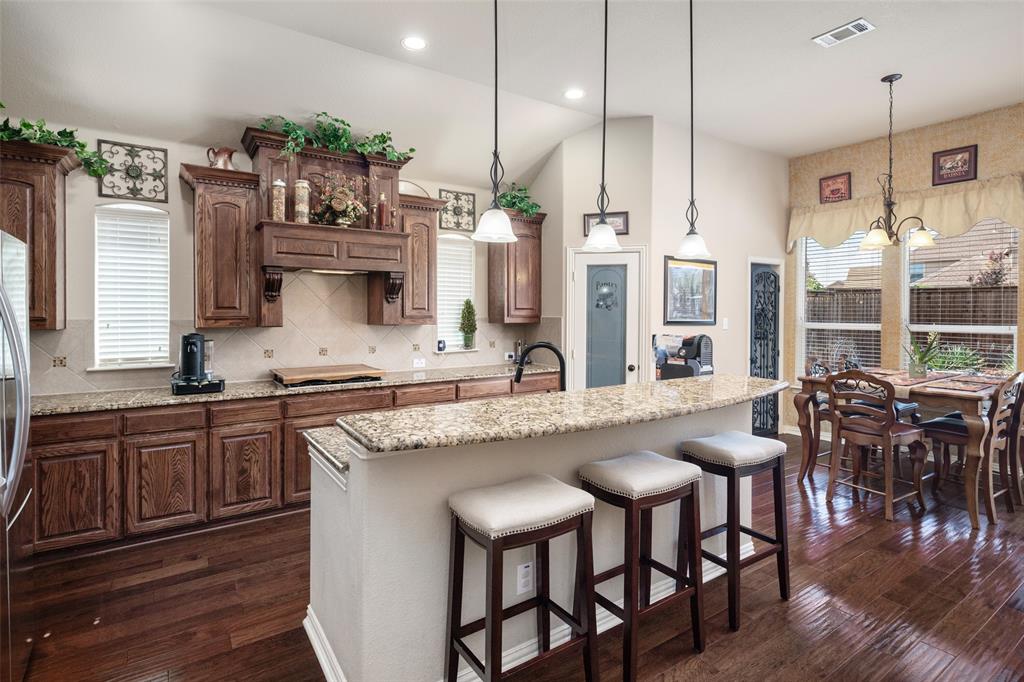 8213 Cheatham Court