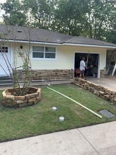 417 W 8th Street Bonham TX 75418