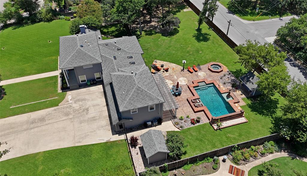 315 Mimosa Drive