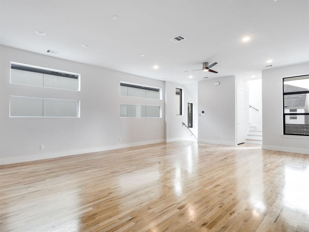 Commodore At Preston - Residential