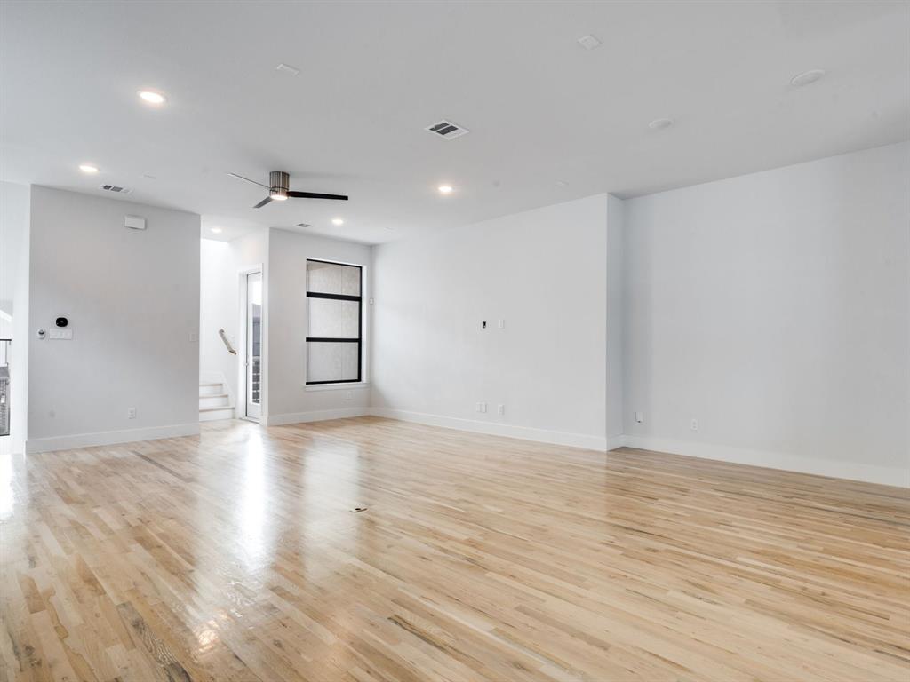 Commodore At Preston - Residential