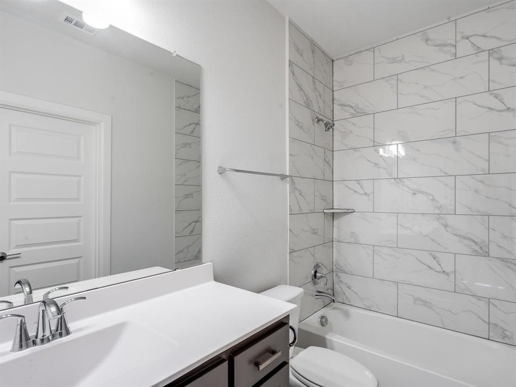 Commodore At Preston - Residential