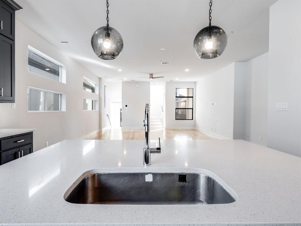 Commodore At Preston - Residential