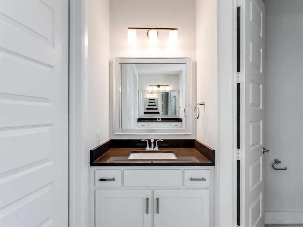 Commodore At Preston - Residential