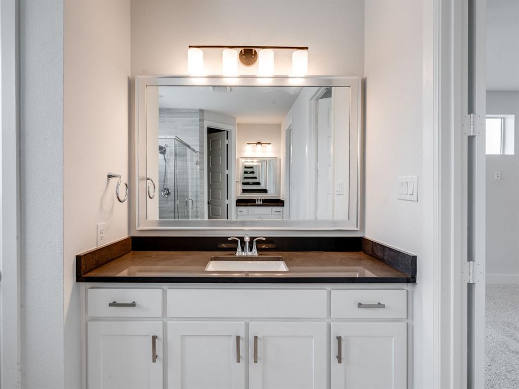 Commodore At Preston - Residential