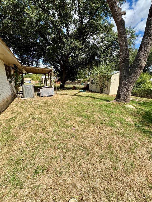 Crestline Heights 2 Mexia - Residential