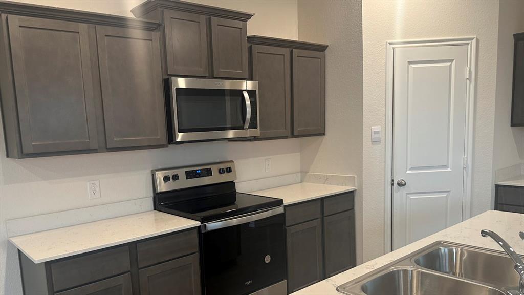 Elevon - Residential