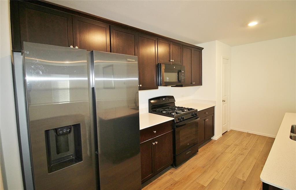 Bluebonnet Estates Ph 1 - Residential Lease