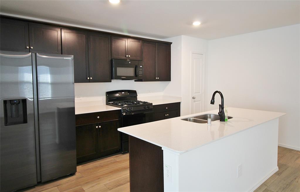 Bluebonnet Estates Ph 1 - Residential Lease