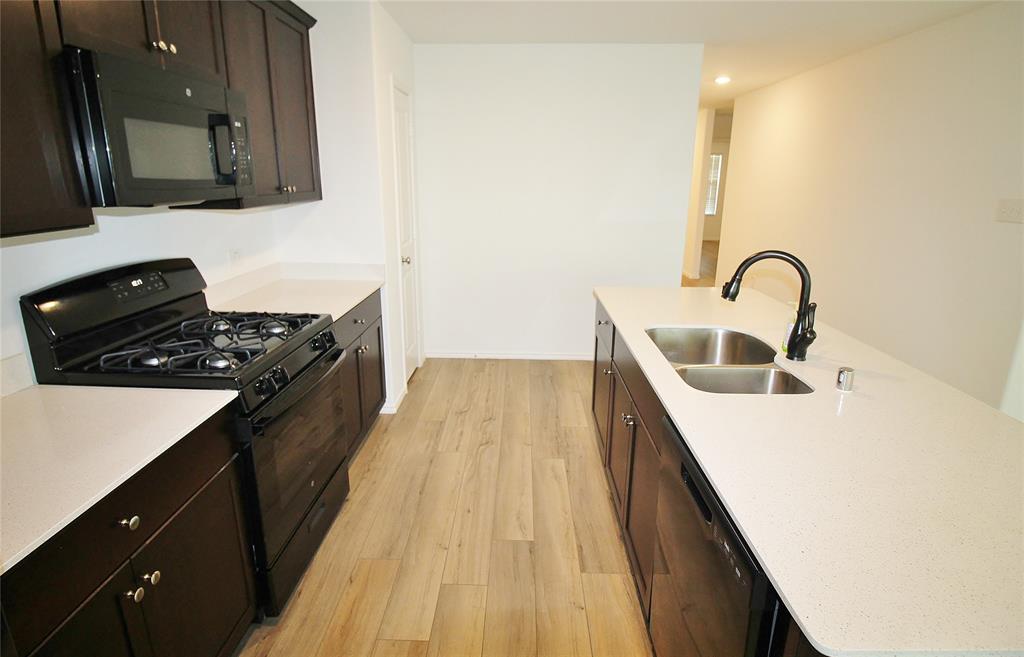 Bluebonnet Estates Ph 1 - Residential Lease