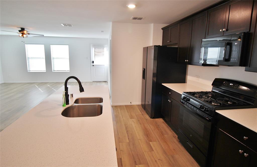 Bluebonnet Estates Ph 1 - Residential Lease