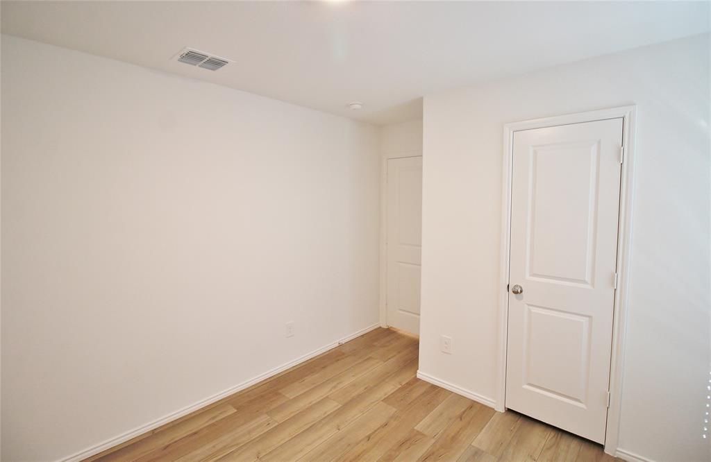 Bluebonnet Estates Ph 1 - Residential Lease