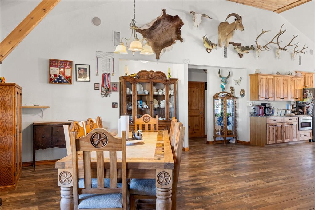 1204 County Road 122