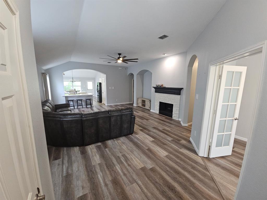 1508 Black Willow Trail