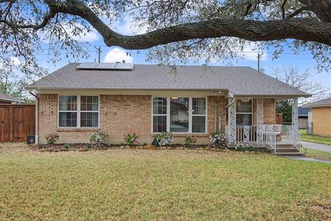 623 Nottingham Drive Richardson TX 75080