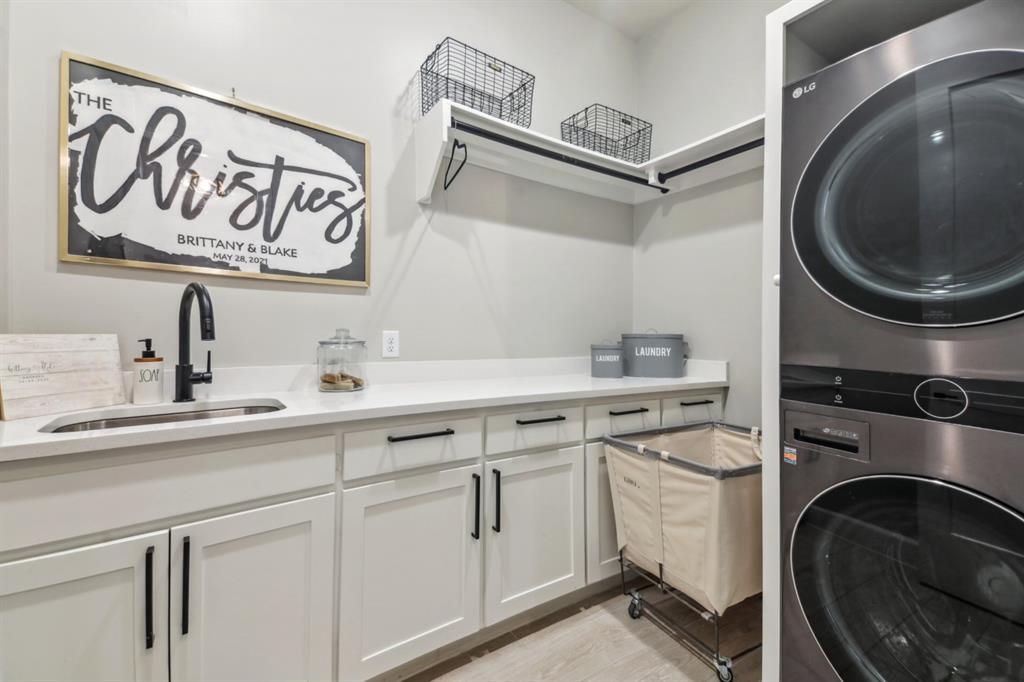 Lakepointe Ph III - Residential