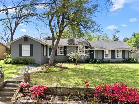 1403 S Robertson Avenue Tyler TX 75701