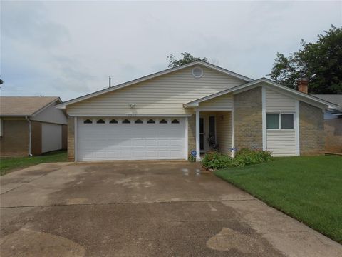 2313 Chandelle Drive Irving TX 75060