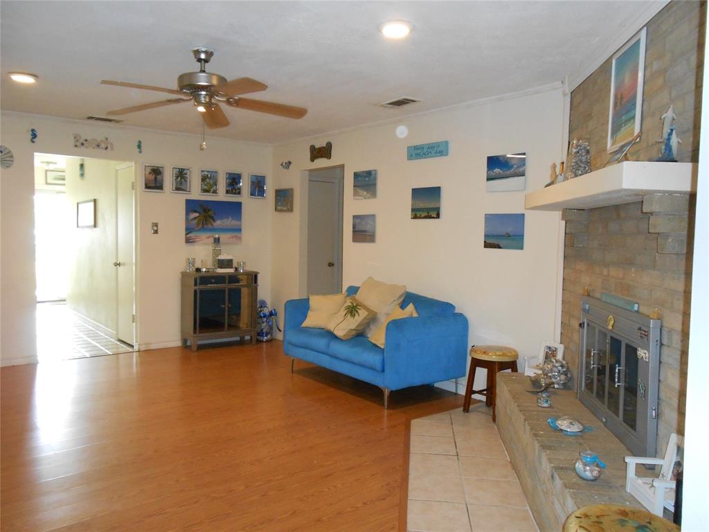 2313 Chandelle Drive