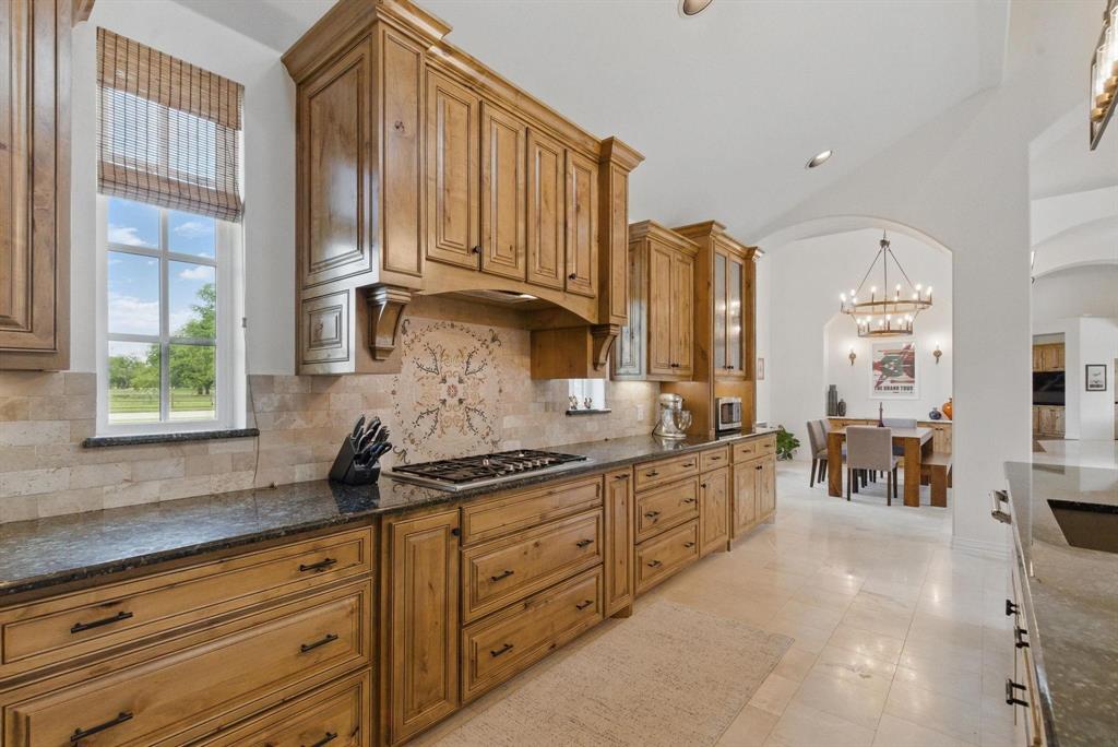 116 Eastmeadow Lane